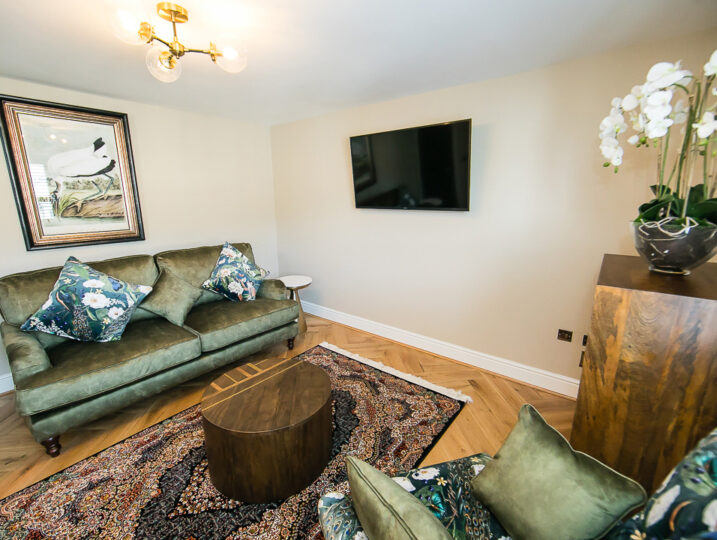 The Abbey Suite at Serenity Suites (52)