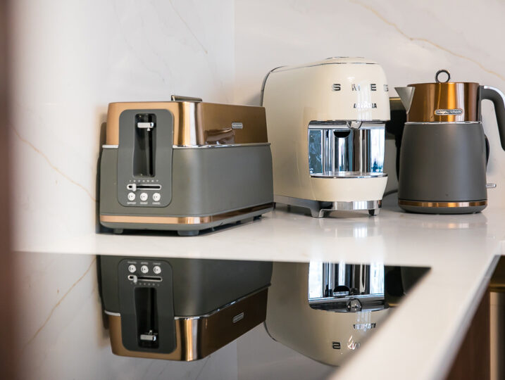 The Endeavour Suite at Serenity Suites (18)