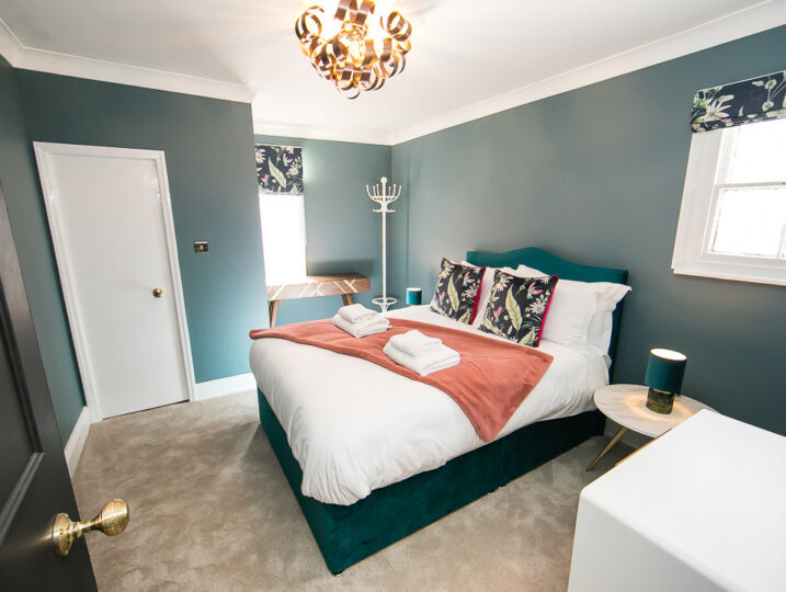 The Jet Room at Serenity Suites (13)