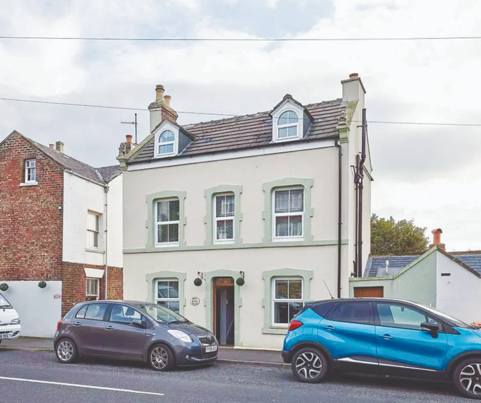 Dog friendly holiday home